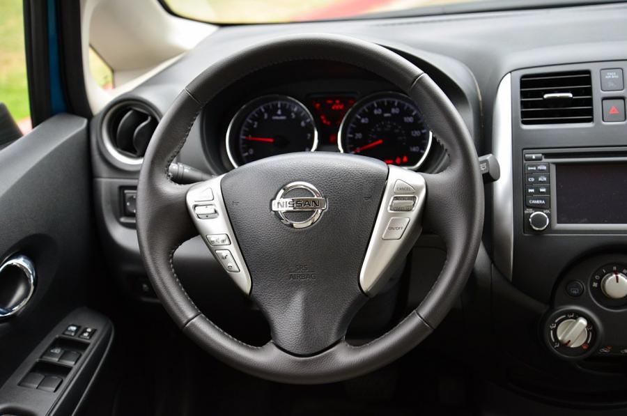  Nissan Versa Note 2014 года  (фото 28 из 137)